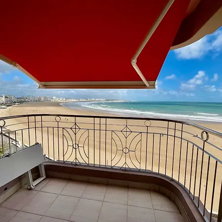 T2 Face Avec Garage Aux Sables-d'olonne - Fr-1-197-213 شقة
