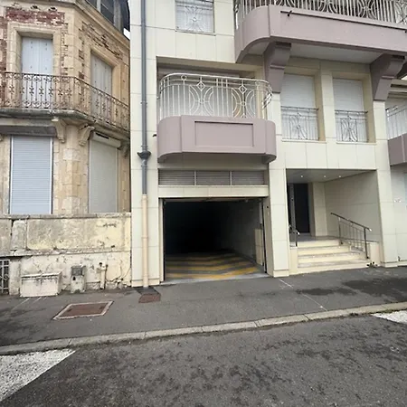 شقة T2 Face Avec Garage Aux Sables-d'olonne - Fr-1-197-213 *
